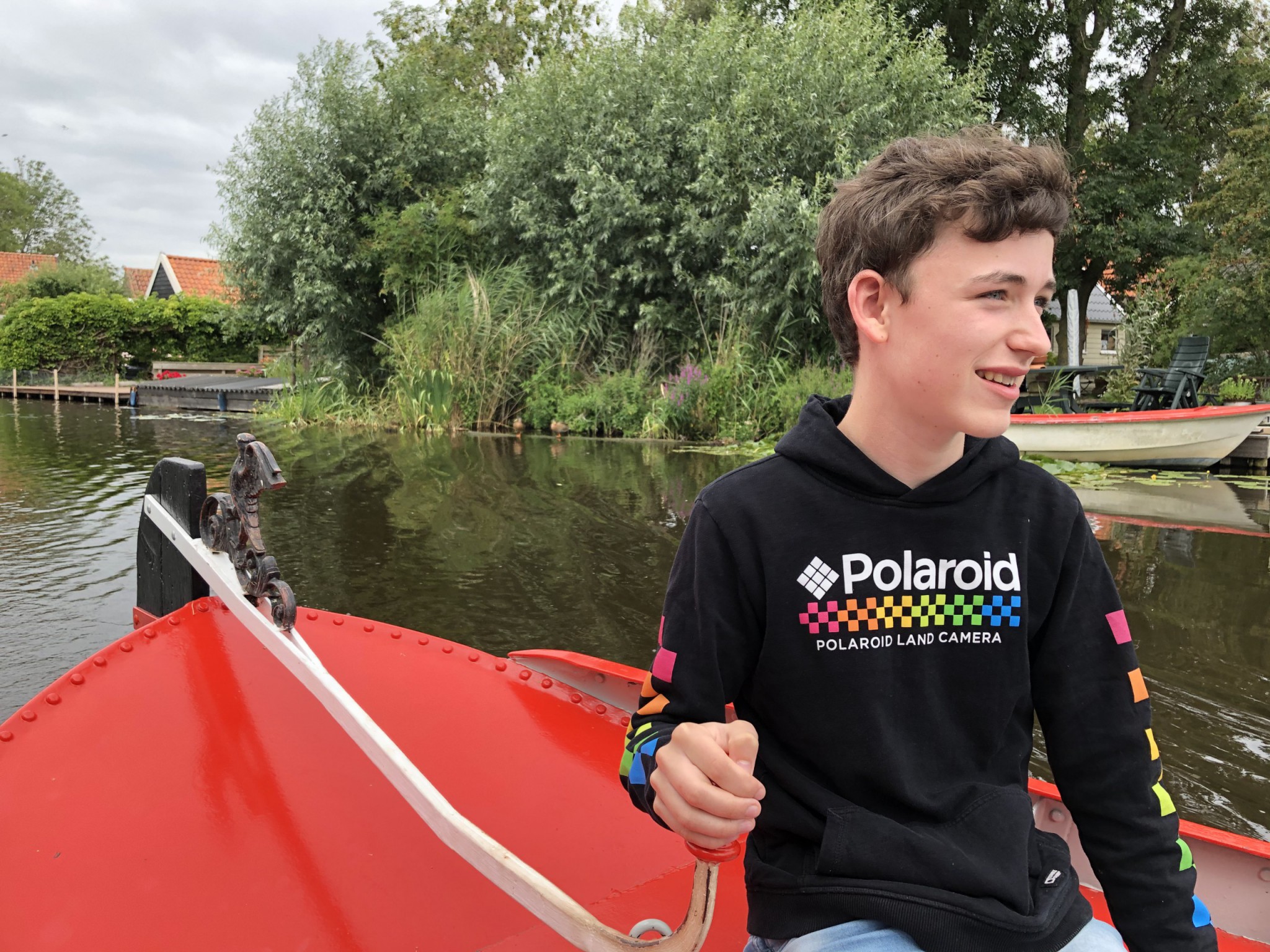 Schoolreis Noord-Holland: zelf varen in Waterland over waterwegen, meertjes en door dorpjes Schoolreis Noord-Holland: zelf varen in Waterland